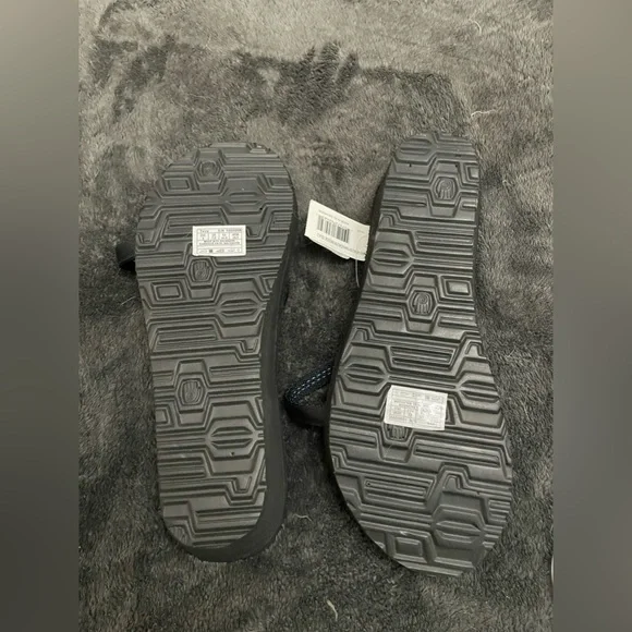 TEVA Mush wedge sandal Black US 9 - Picture 4 of 7